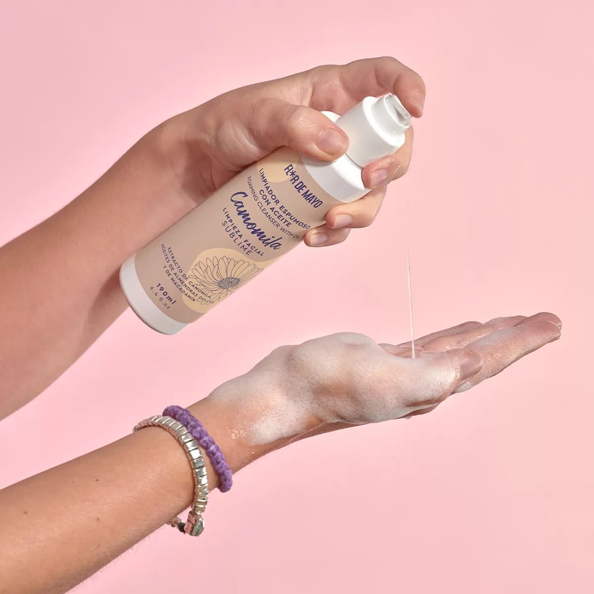 Limpiador Espumoso con aceite Camomila
